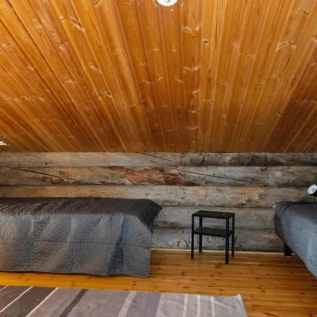 Sallanhelmi B1 By Interhome