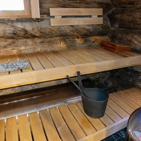 Sallanhelmi B1 By Interhome